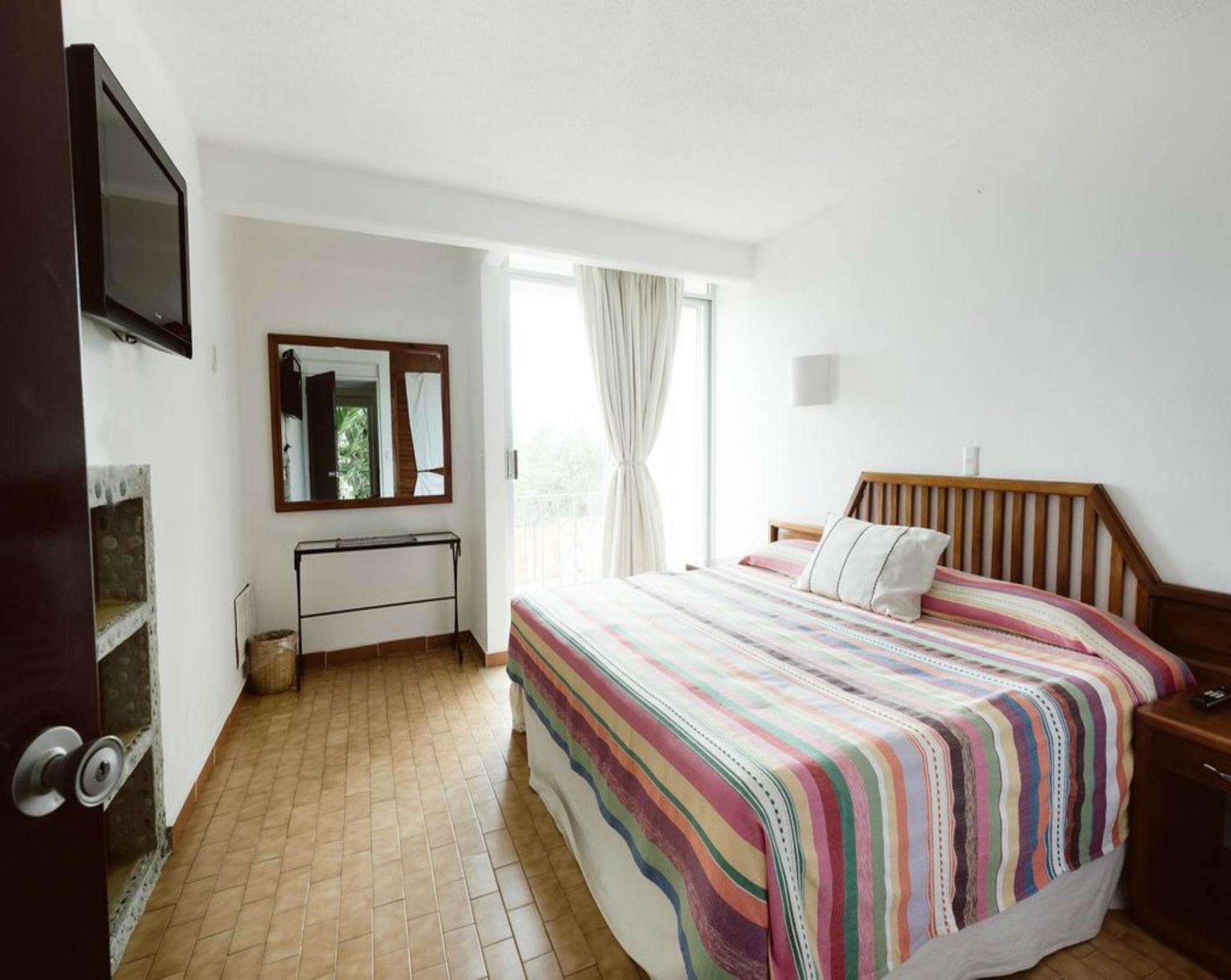 Hotel Suites Villasol Puerto Escondido  Ngoại thất bức ảnh